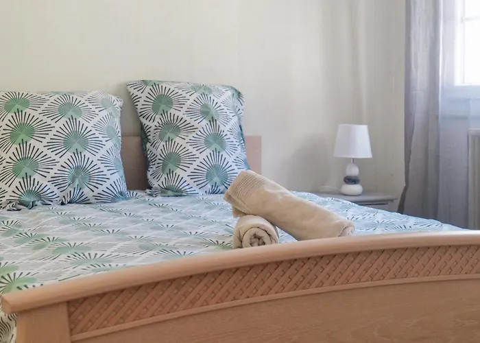 Maison Mitoyenne Coeur De A Deux Pas Du Port De Peche Et De La - 6 Personnes 度假居