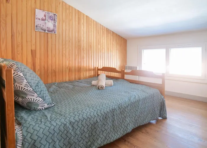 Maison Mitoyenne Coeur De A Deux Pas Du Port De Peche Et De La - 6 Personnes 度假居 *